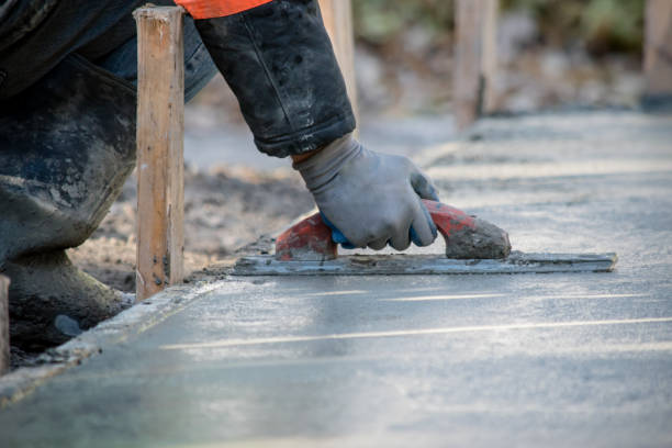 Best Custom Concrete Contractor  in Allen Park, MI